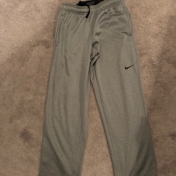 nike therma fit sweatpants mens